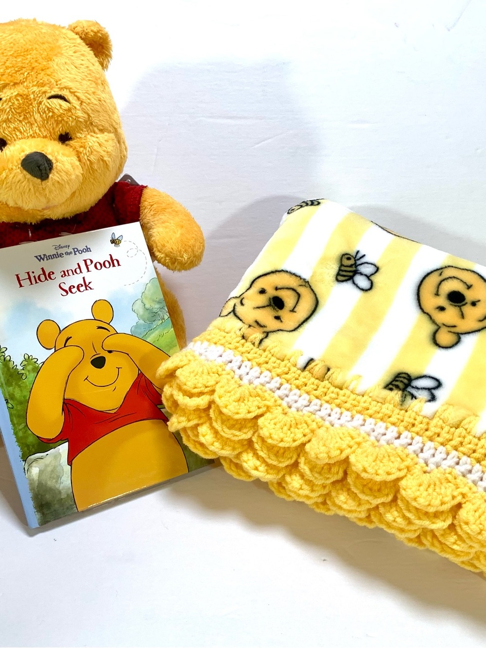 Disney Winnie the Pooh and Bees Crocheted Baby Blanket & Plush Set - Picture 3 of 11